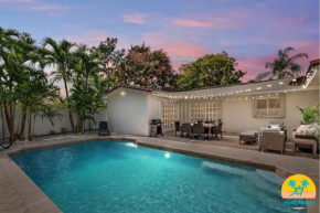 Villa Blanca 5 bedroom 3 Bath with Heated Pool & BBQ